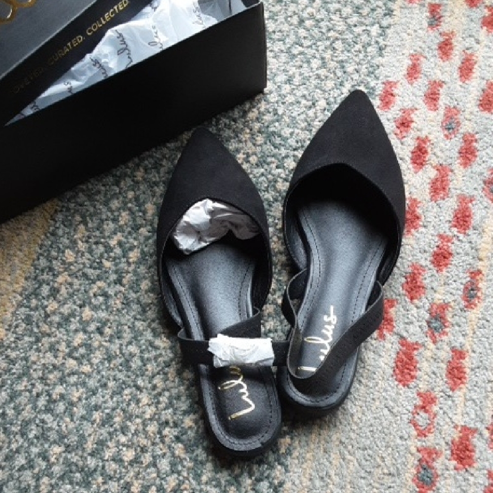 Lulu's Black Pointed Flats